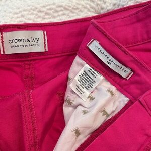Crown & Ivy High-Rise Jeans - Vibrant Pink